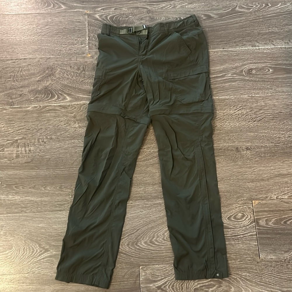 REI Women’s Sahara Convertible Pants, Army Cot Green, Size 2